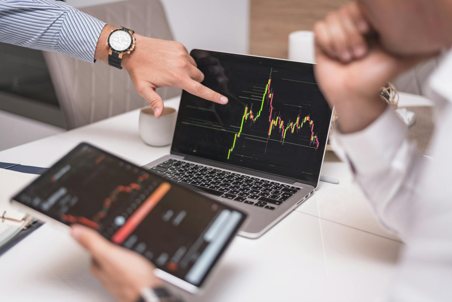 Bond market investment opportunities and analysis